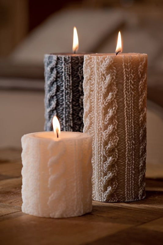 "Cozy Knit Texture Pillar Candle Set " 🕯️ 🧶